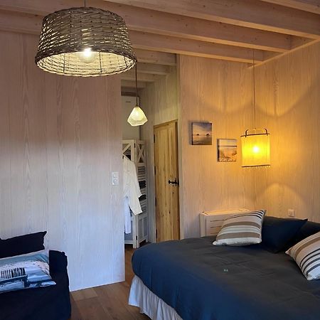Hôtel Le Résinier Le Barp Habitación foto