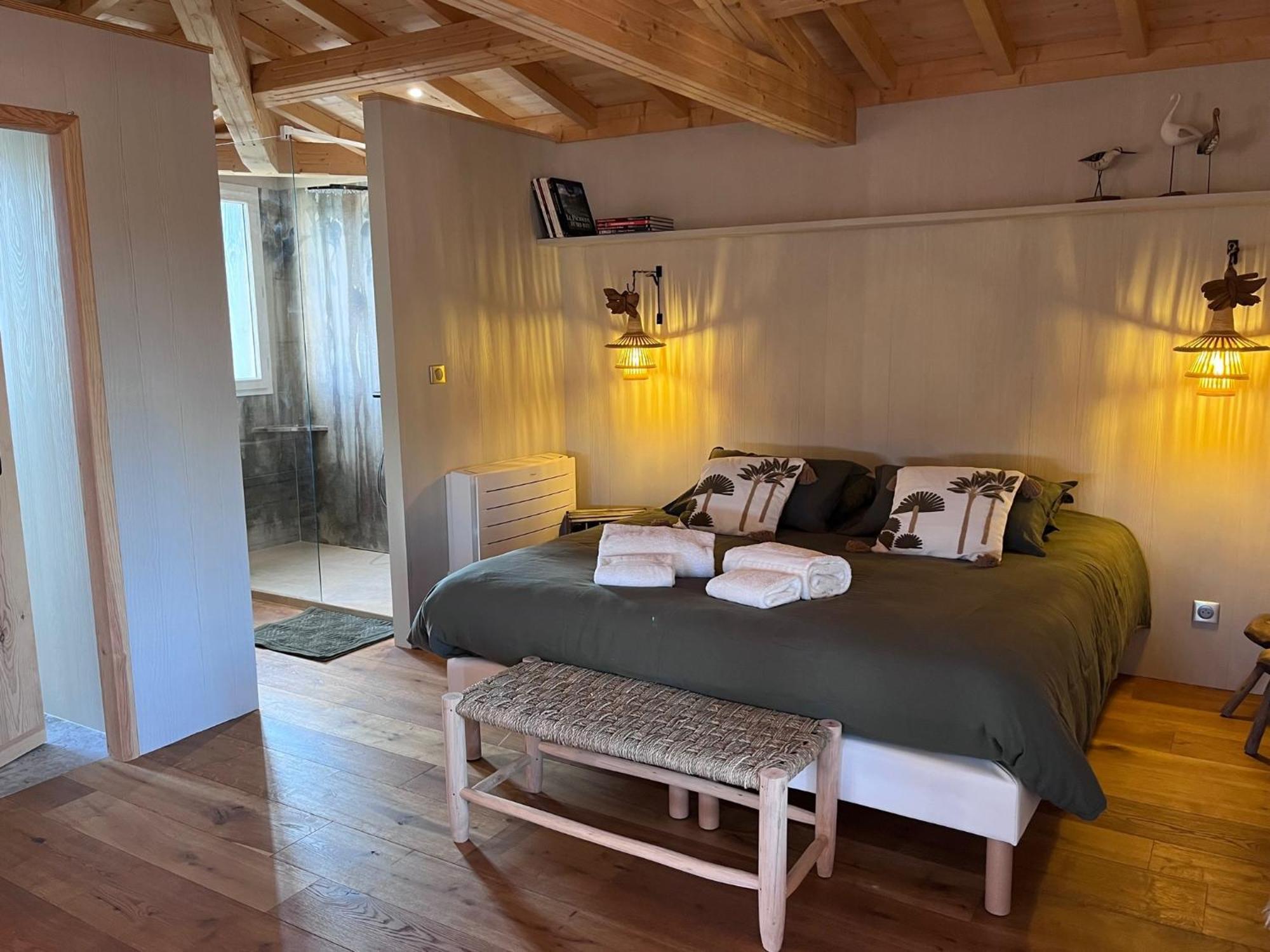 Hôtel Le Résinier Le Barp Habitación foto